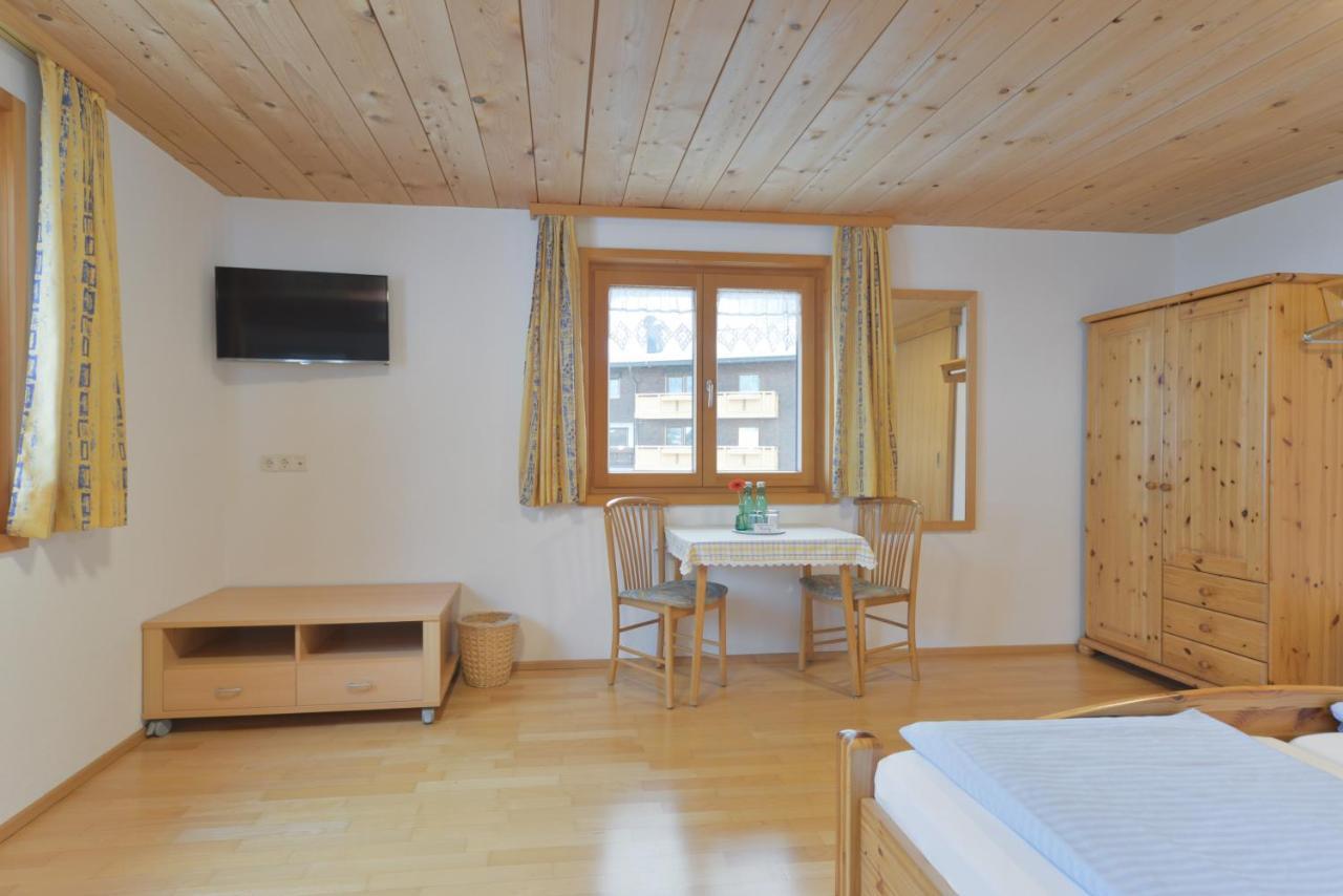 Pension Haus Romy Schoppernau Eksteriør bilde
