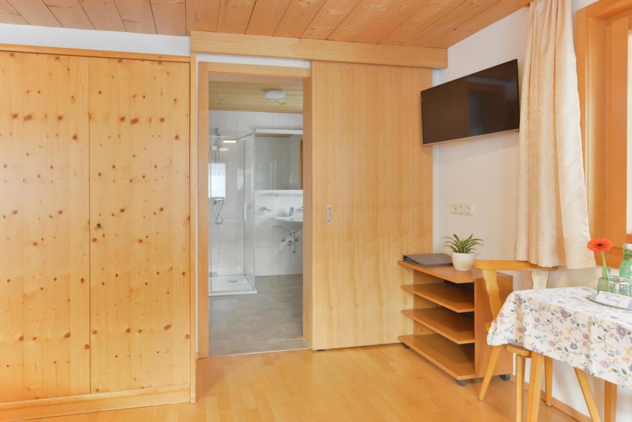 Pension Haus Romy Schoppernau Eksteriør bilde
