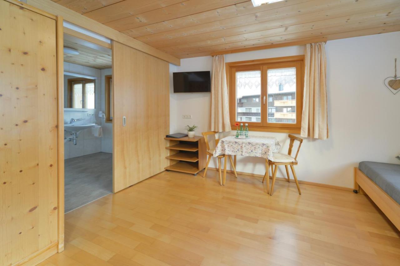 Pension Haus Romy Schoppernau Eksteriør bilde